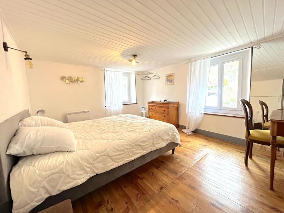 Charmante Maison De Montagne Pour 8 Personnes Livet-et-Gavet ภายนอก รูปภาพ