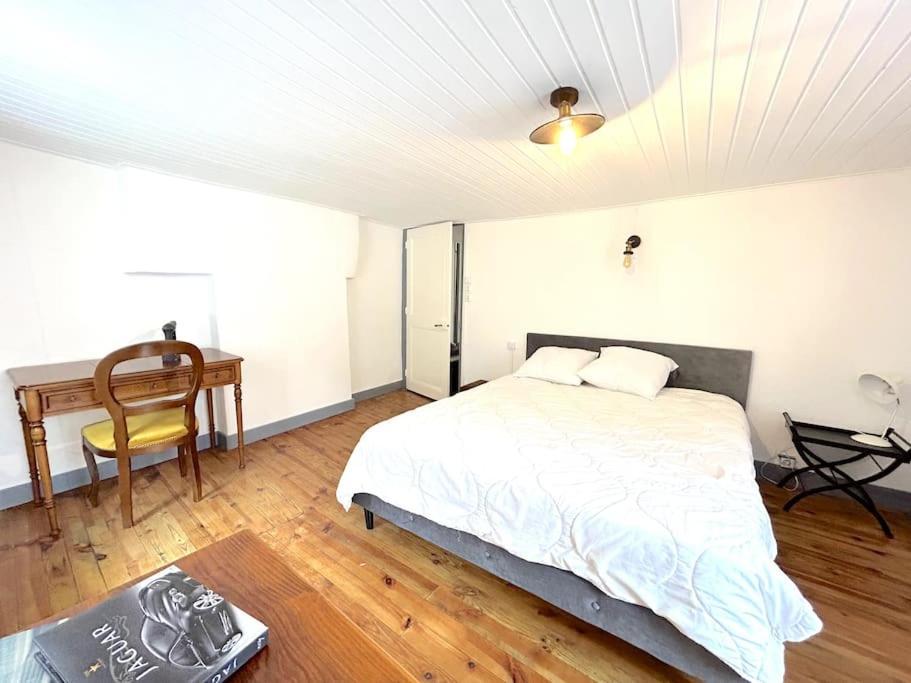 Charmante Maison De Montagne Pour 8 Personnes Livet-et-Gavet ภายนอก รูปภาพ